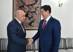 Plans to open a university branch in Kyrgyzstan voiced during a meeting between Prime Minister of Kyrgyzstan Ulukbek Maripov and Rector Ilshat Gafurov