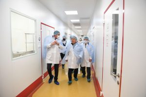 Interim Rector Dmitry Tayursky and Vice-Rector for Biomedicine Andrey Kiyasov visited Tatpharm