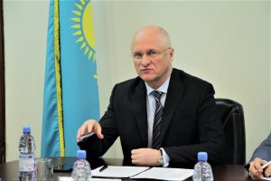 Acting Rector Dmitry Tayursky met with Vice-Premier of Kazakhstan Roman Sklyar