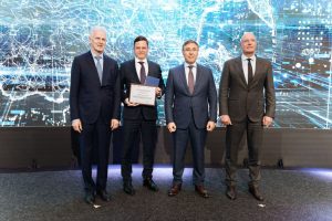 Chair of the Department of Petroleum Engineering Mikhail Varfolomeev graduates from federal staff pool program