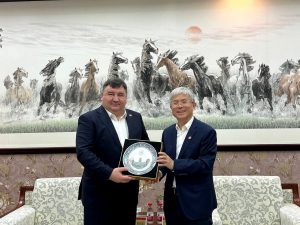 Rector Lenar Safin welcomed by President of Shandong University Li Shucai