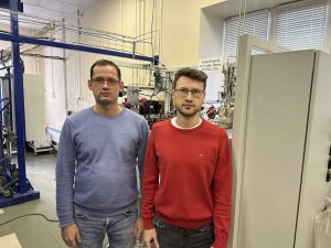 Researchers test binary systems for downhole treatment of heavy oil