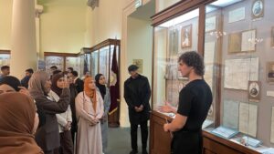 KFU visited by delegation of the University of Technology and Applied Sciences of Oman
