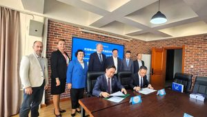 Signing ceremony for the agreement establishing the Russian-Chinese Consortium for Teacher Education took place at Northeast Normal University in Changchun