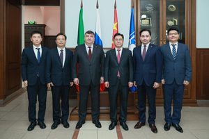 Rector Lenar Safin meets with Head of the Department of Education of Shandong Chen Bichang